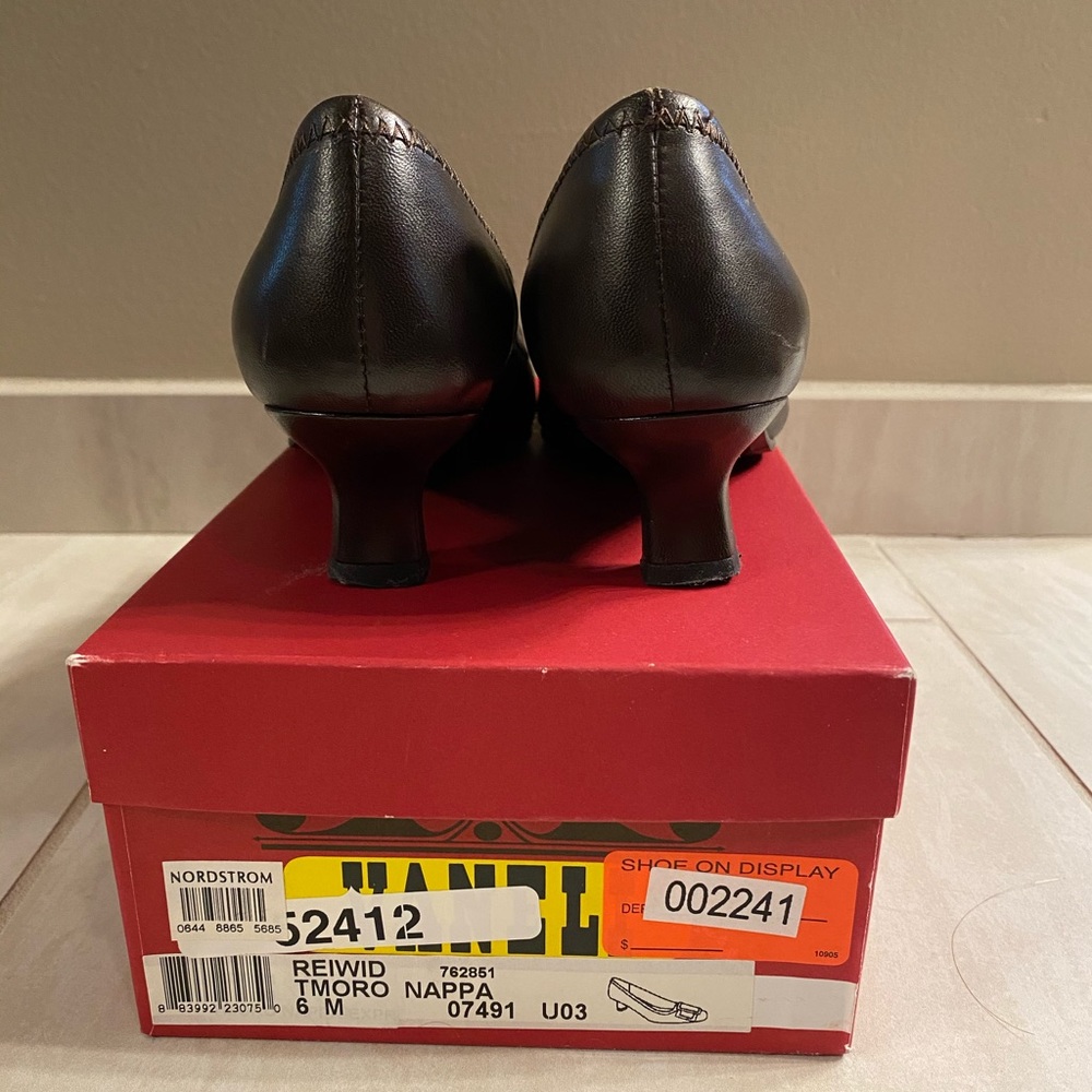 Vaneli Brown Leather Kitten Heels with Buckles - Picture 3 of 3